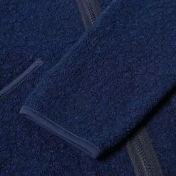 Vendite DONNA -Vendite DONNA Universal Works Zip Liner Jacket Tibet Fleece Navy dettaglio manica 670x882 1